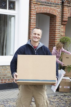 Man with a van helping with Docklands apartment move