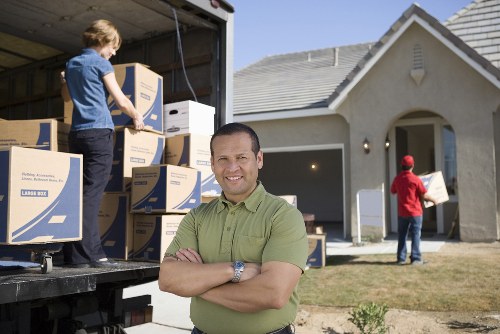 Packing and furniture handling for a Docklands home removal